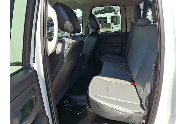 $27988 : Ram 1500 Classic 2023 4x2 Tr image 8