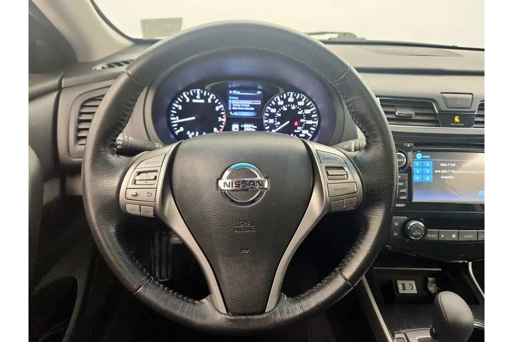$11998 : Nissan Altima 2014 2.5 SV 4d image 10
