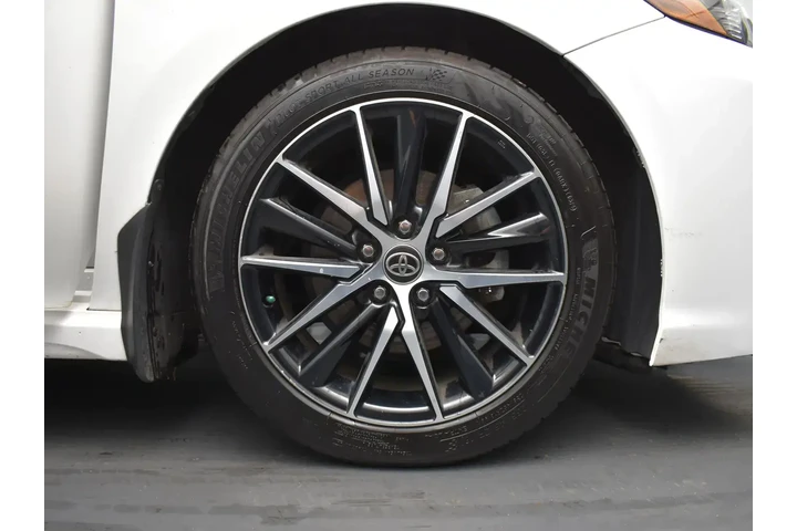 $21952 : Toyota Camry 2023 AWD SE 4dr image 5