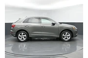 $18226 : Audi Q3 2021 AWD quattro Pre thumbnail