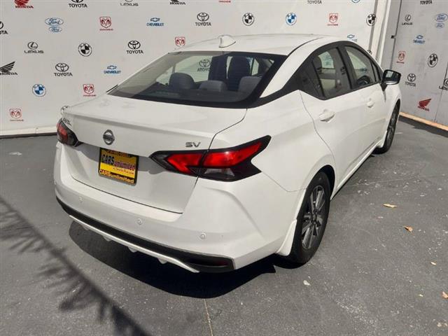 $13995 : Used 2020 Versa SV CVT for sa image 3