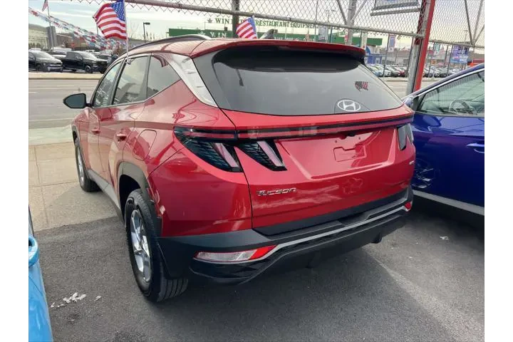 $21588 : Hyundai TUCSON 2022 AWD SEL image 6