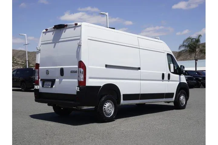 $39024 : Ram ProMaster 2025 Tradesman image 4