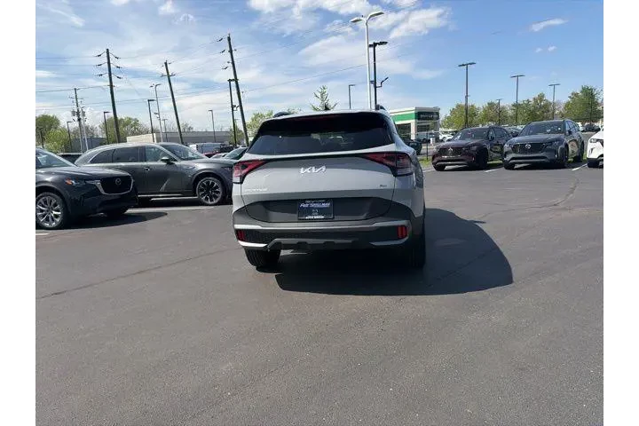 $28980 : Kia Sportage 2023 AWD X-Line image 8