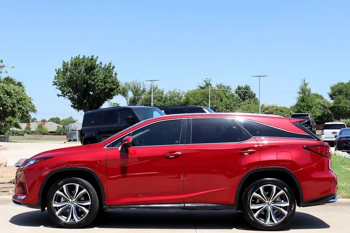 $41776 : 2022 RX 350L image 9