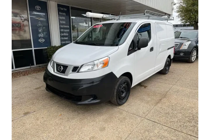 $12999 : 2015 NV200 SV image 5