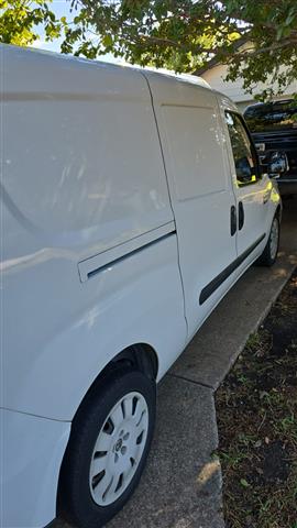 $9000 : 2016 RAM PROMASTER CITY image 2