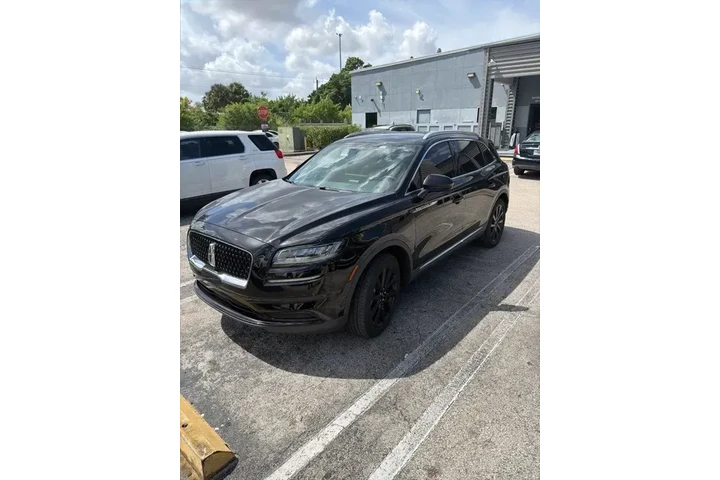 $30990 : Lincoln Nautilus 2022 Reserv image 3
