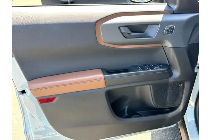 $31000 : Ford Bronco Sport 2024 AWD B image 8