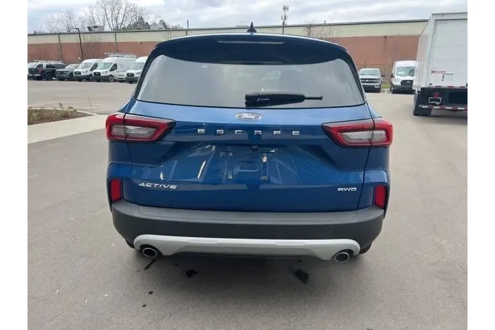 $22535 : Ford Escape 2023 AWD Active image 6