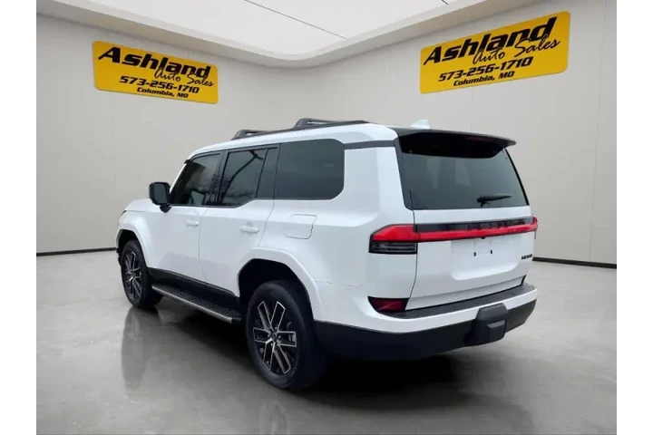 $92900 : 2026 GX 550 Premium+ image 4