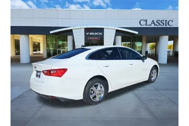 $17987 : Chevrolet Malibu 2023 LS 4dr image 8