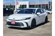 $29406 : Toyota Camry 2025 SE 4dr Sed thumbnail