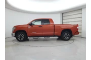 $39998 : Toyota Tundra 2018 4x4 SR5 4 thumbnail