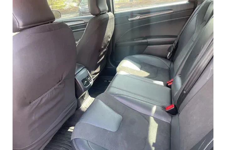 $20039 : Ford Fusion 2019 AWD V6 Spor image 8