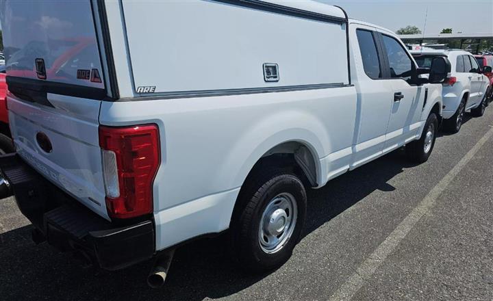 $20000 : 2017 FORD F250 SUPER DUTY SUP image 10