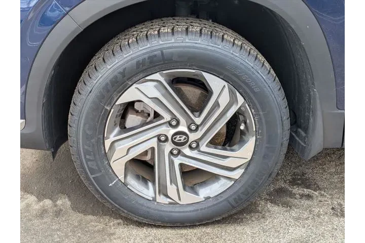 $22235 : Hyundai SANTA FE 2023 AWD SE image 3