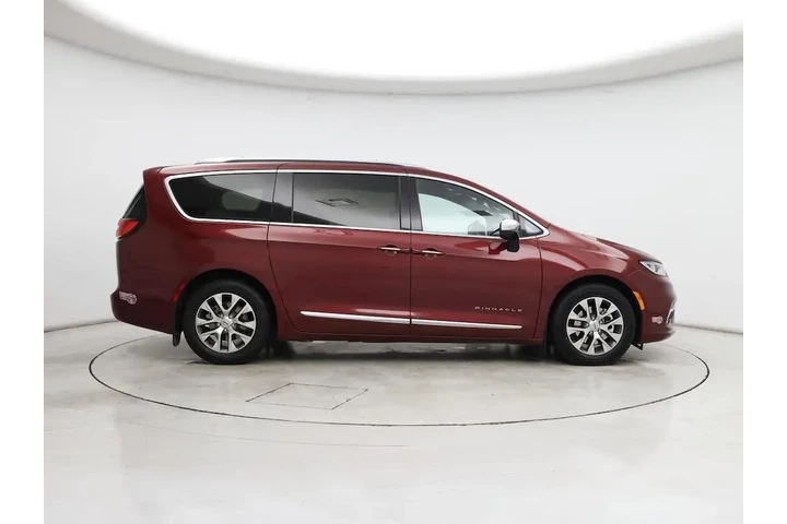 $36998 : Chrysler Pacifica Plug-In Hy image 7