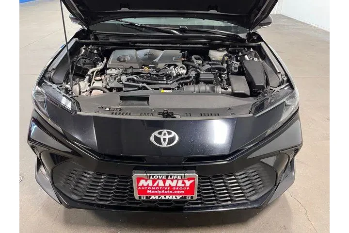 $29443 : Toyota Camry 2025 SE 4dr Sed image 9