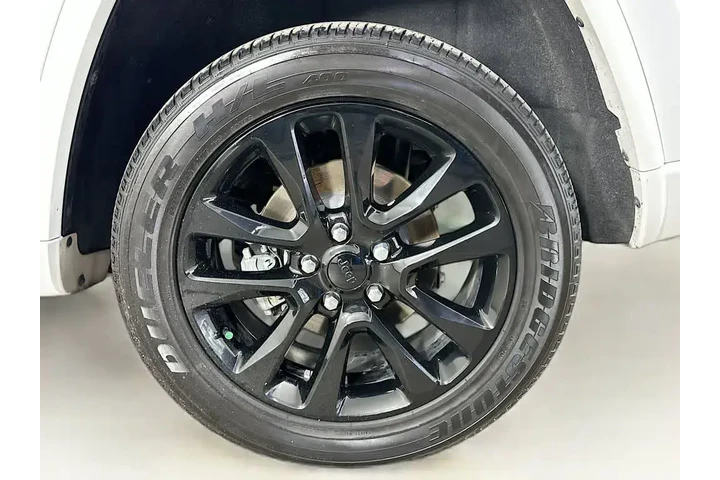 $24201 : Jeep Grand Cherokee 2020 4x4 image 8