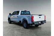 $39900 : Ford F-250 Super Duty 2024 4 thumbnail