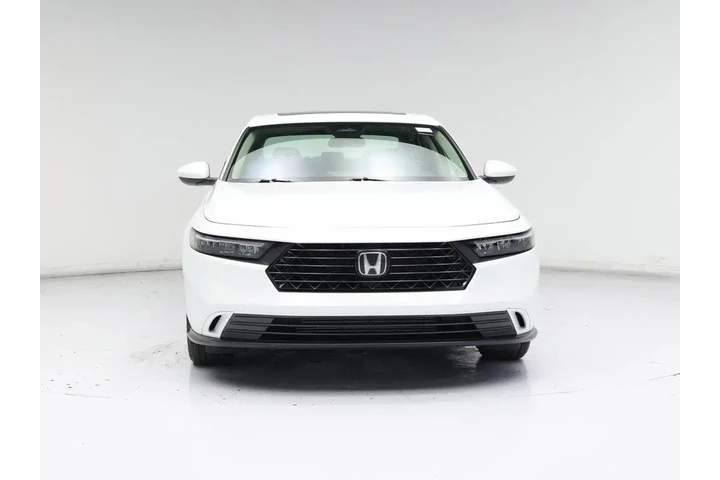 $27998 : Honda Accord 2023 EX 4dr Sed image 5