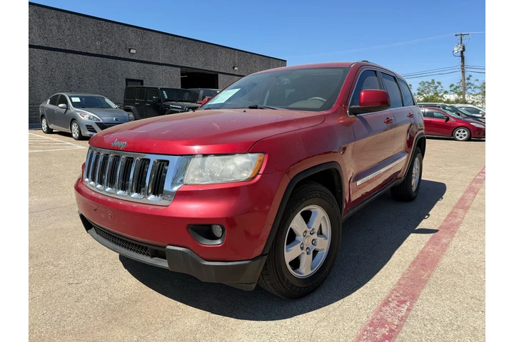 $14500 : 2011 Grand Cherokee Laredo image 2