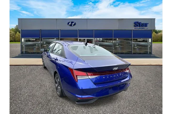 $19495 : Hyundai ELANTRA 2023 SEL 4dr image 4
