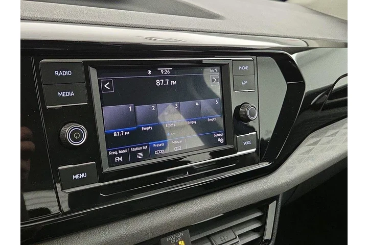 $23998 : Volkswagen Taos 2023 S 4dr S image 7