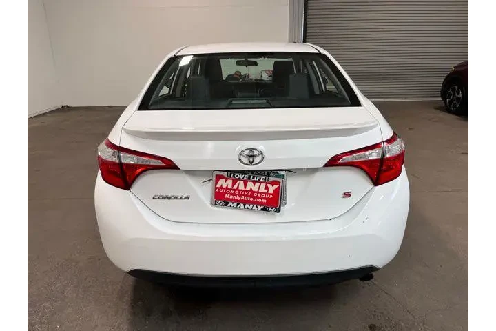 $14796 : Toyota Corolla 2015 image 4