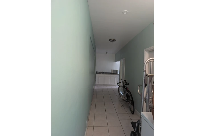 $750 : Cuarto en WHITTIER $750 image 2