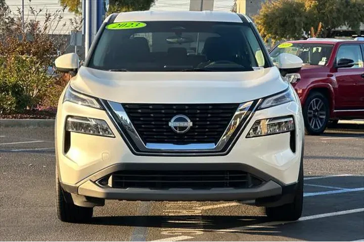 $17698 : Nissan Rogue 2023 SV 4dr Cro image 7