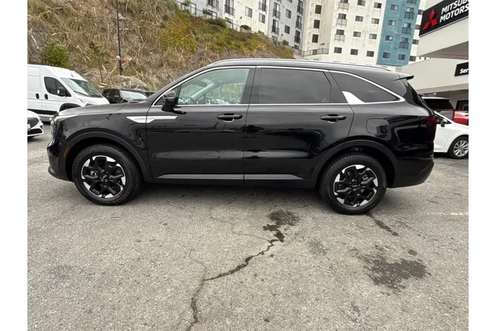 $29388 : Kia Sorento 2024 AWD S 4dr S image 6