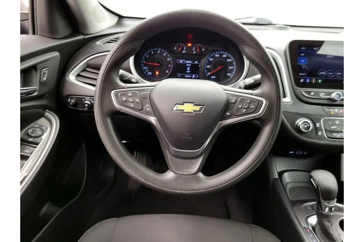 $18998 : Chevrolet Malibu 2023 LS 4dr image 10