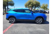 $26900 : Chevrolet Blazer 2025 LT 4dr thumbnail