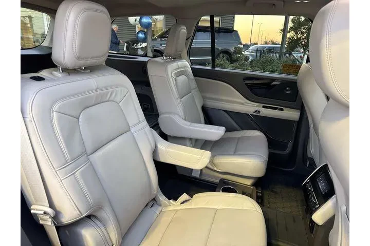 $32880 : Lincoln Aviator 2022 Reserve image 10