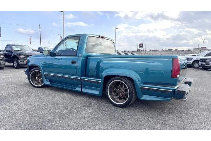 $29479 : Chevrolet C/K 1500 Series 19 image 4