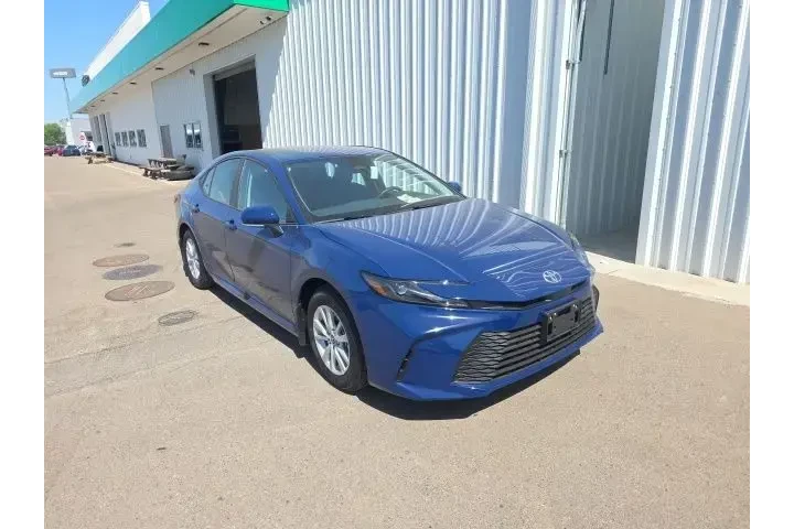 $34900 : Toyota Camry 2026 SE 4dr Sed image 1