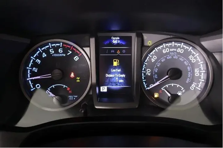 $36532 : Toyota Tacoma 2021 4x4 TRD O image 4