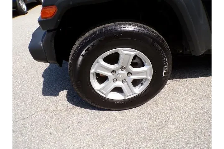 $20000 : Jeep Wrangler Unlimited 2021 image 5