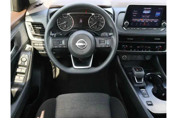 $22213 : Nissan Rogue 2023 SV 4dr Cro image 9