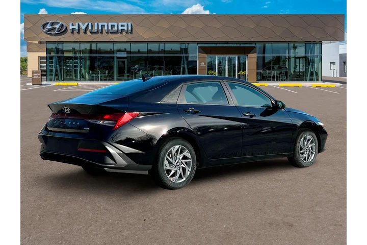 $23000 : Hyundai ELANTRA Hybrid 2025 image 8