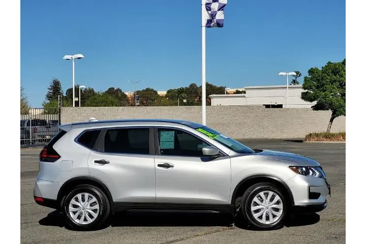 $17900 : Nissan Rogue 2019 S 4dr Cros image 3