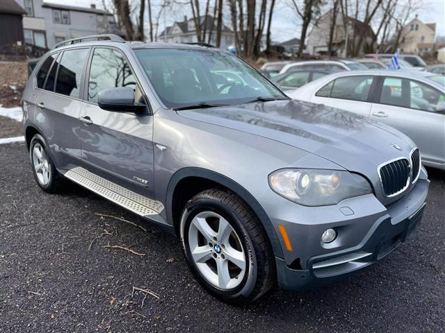 $7400 : 2009 BMW X52009 BMW X5 image 3