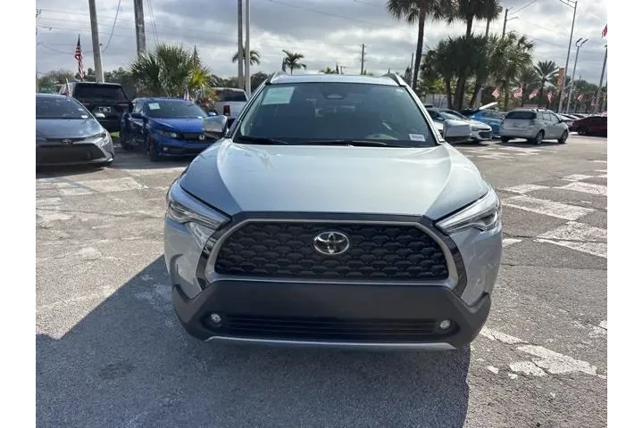 $26988 : Toyota Corolla Cross 2024 XL image 8