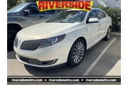 Lincoln MKS 2013 AWD 4dr Sed en Riverside