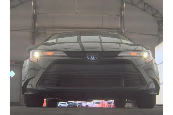 $20123 : Toyota Corolla 2024 LE 4dr S image 3