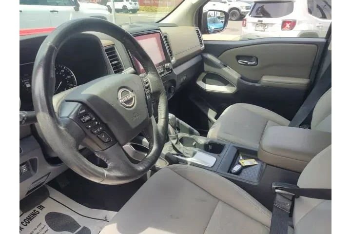 $29632 : Nissan Frontier 2022 4x2 SV image 10