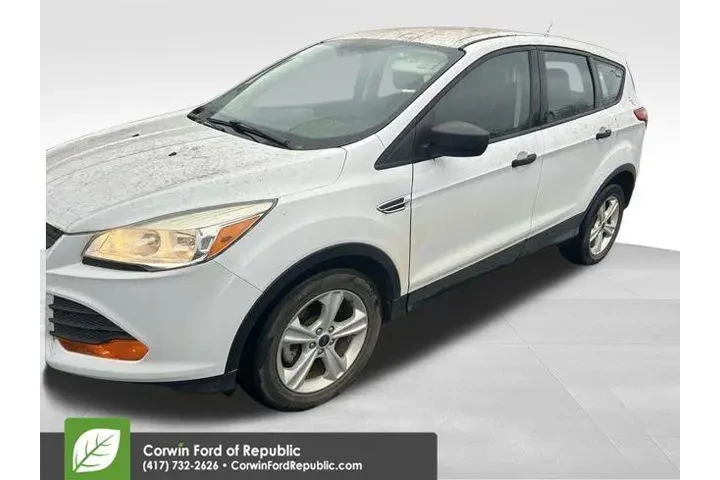 $9289 : Ford Escape 2015 S 4dr SUV image 2