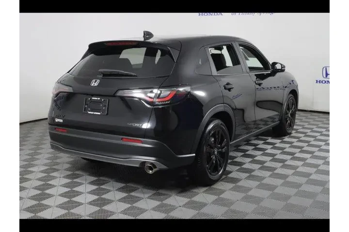 $30875 : Honda HR-V 2026 AWD Sport 4d image 7